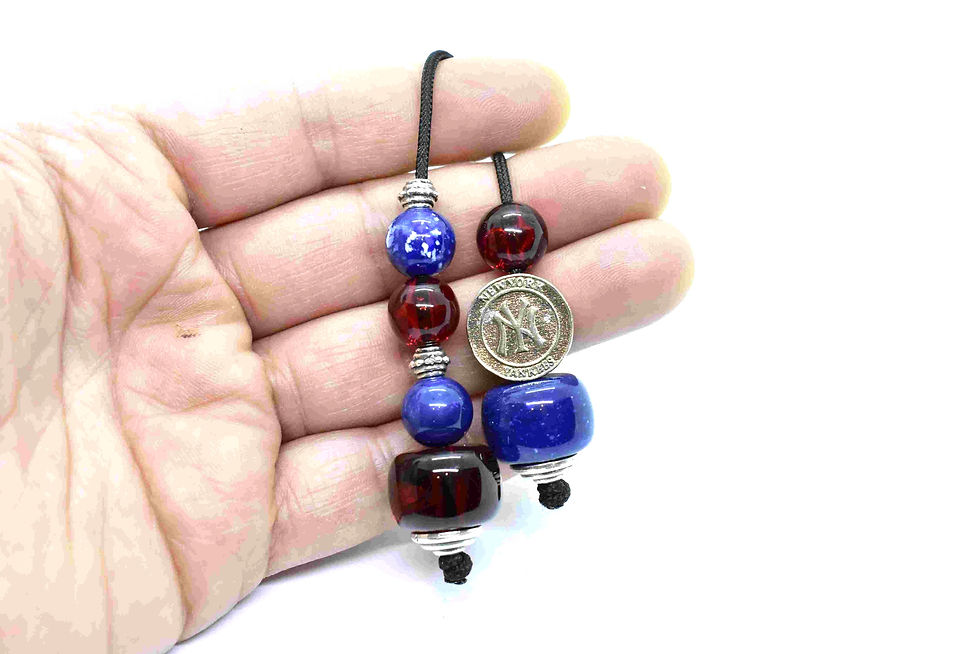 Thumbnail: NY Yankees Beaded Accessory