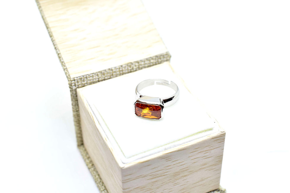 Thumbnail: 6 carats diamond ring