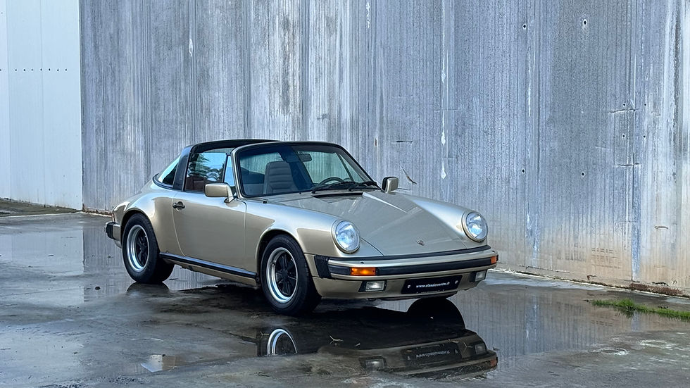 Miniature : Porsche 911 Carrera 3.2 Targa 1984