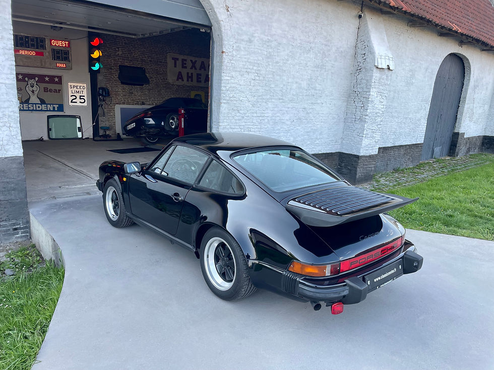 Miniature : Porsche 911 Carrera 3.2 Coupé 1984