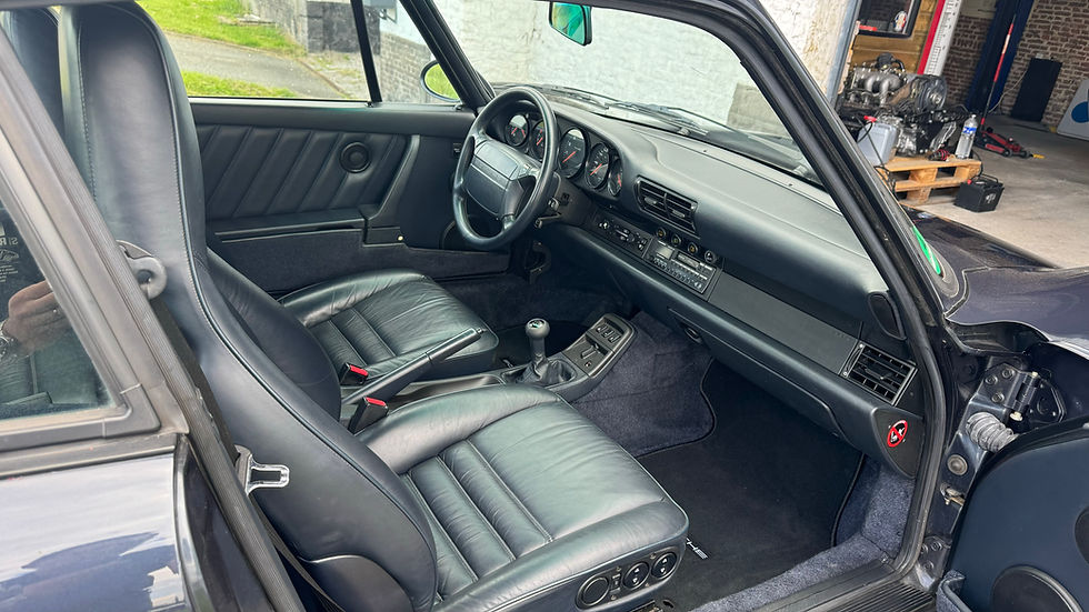 Miniature : Porsche 911 type 964 Carrera 2 Coupé 1992
