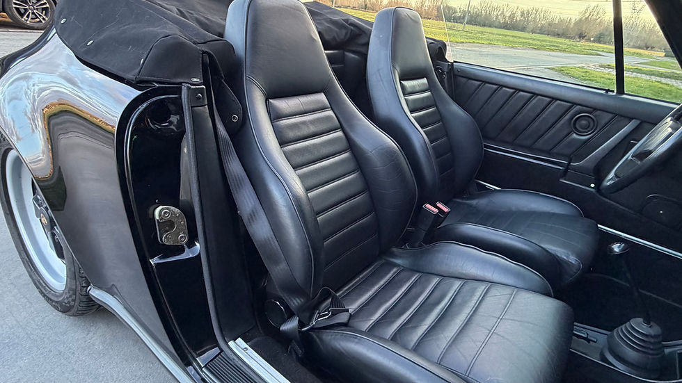 Miniature : Porsche 911 SC 3.0 Cabriolet 1983