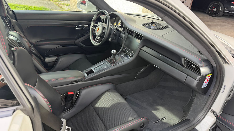 Miniature : Porsche 911 Type 991-2 GT3 Touring 2018