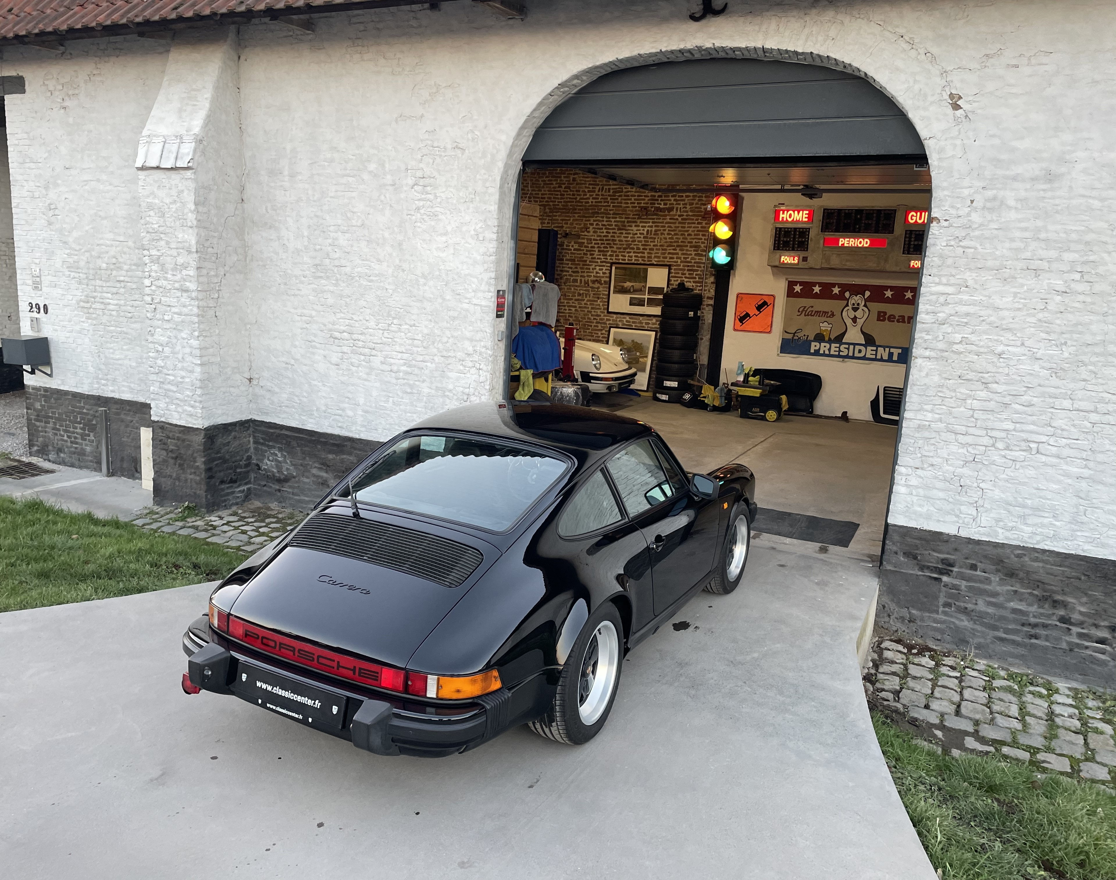Porsche 911 Carrera 3.2 Coupé