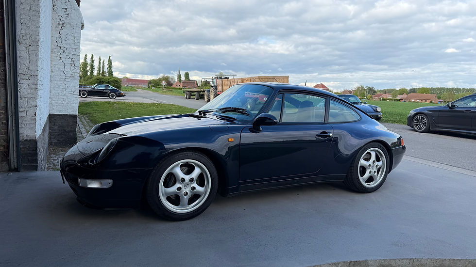 Miniature : Porsche 911 Type 993 Carrera 2 1994