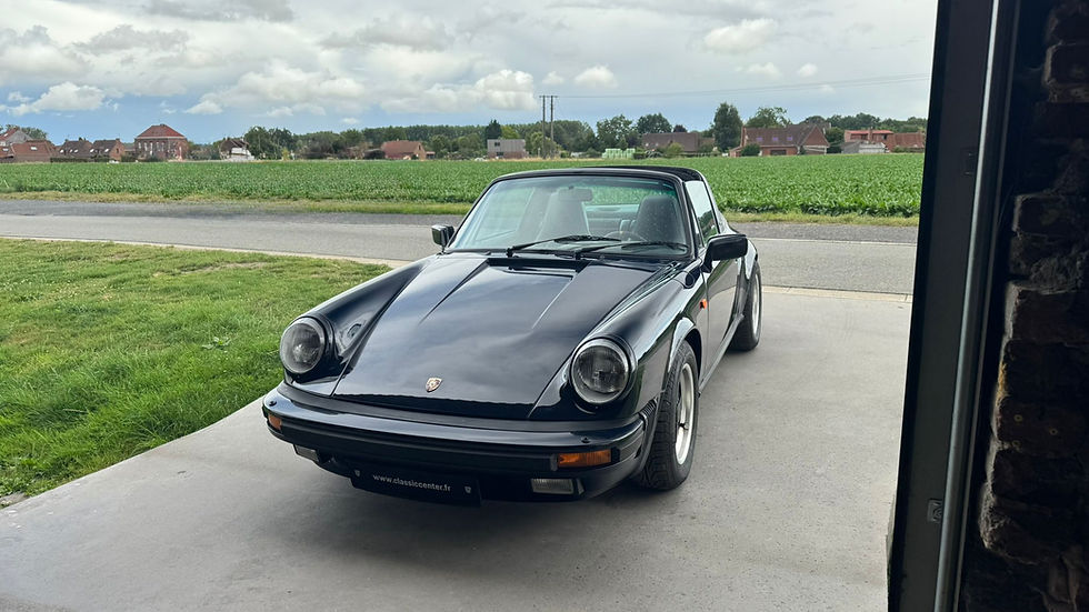 Miniature : Porsche 911 Carrera 3.2 Targa 1986