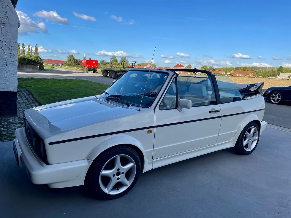 Miniature : VW Golf 1 Cabriolet 1991
