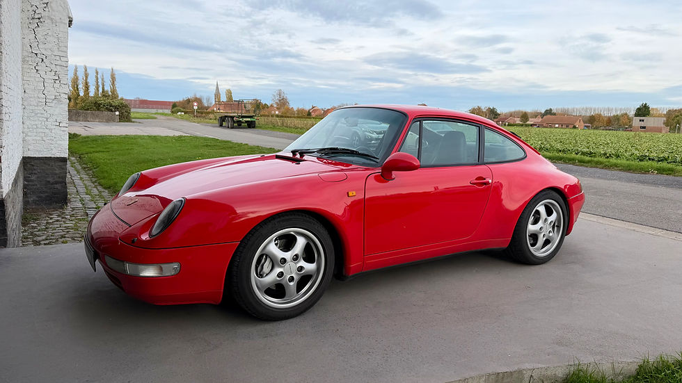 Miniature : Porsche 911 Type 993 Carrera 4 1995