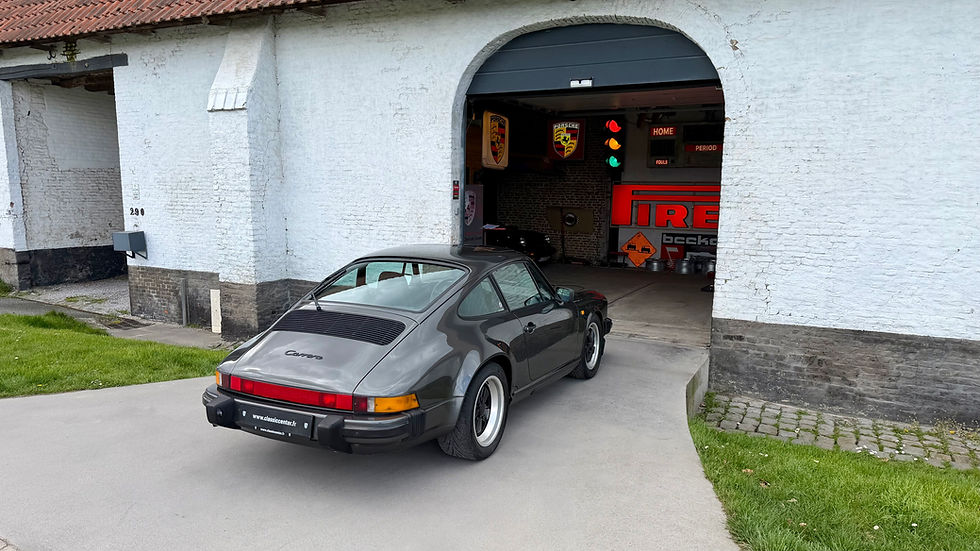 Miniature : Porsche 911 Carrera 3.2 G50 1989