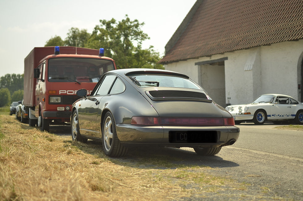 Miniature : Porsche 911 type 964 Carrera 4