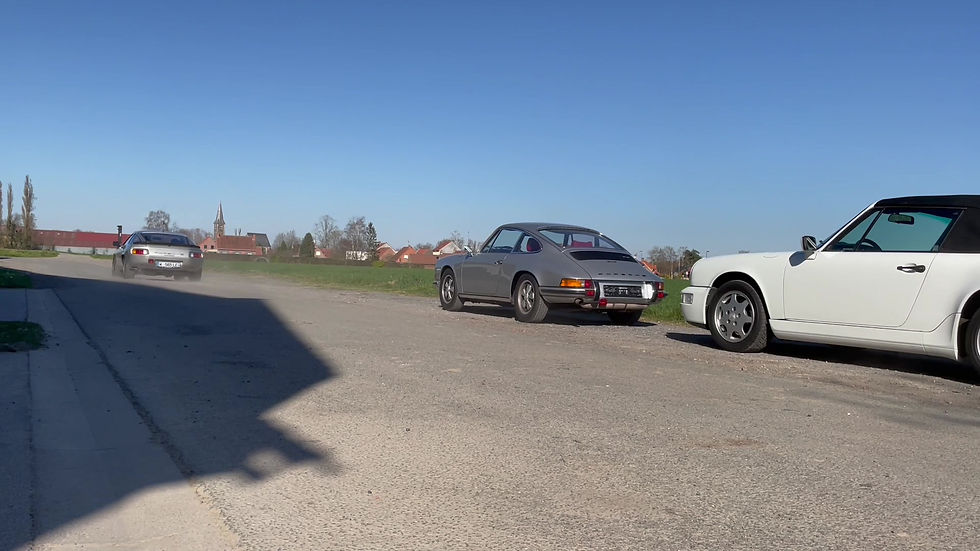 Miniature : Porsche 928 S  Boîte manuelle