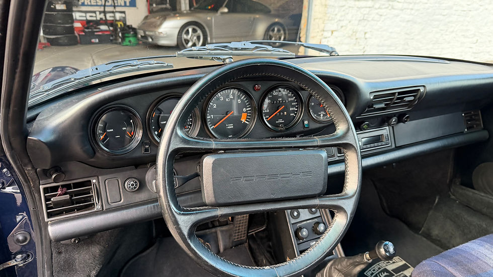 Miniature : Porsche 911 Carrera 3.2 Coupé G50 1989