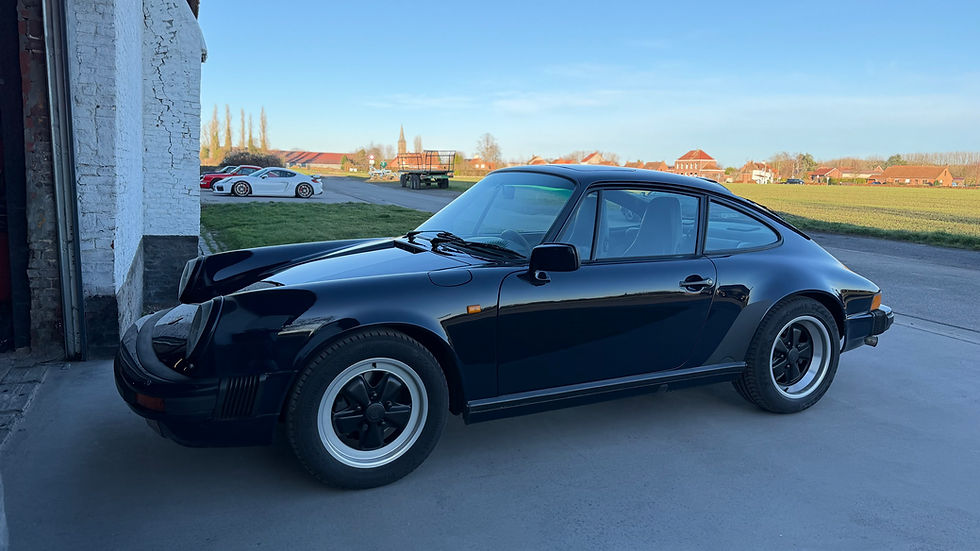 Miniature : Porsche 911 Carrera 3.2 Coupé G50 1988