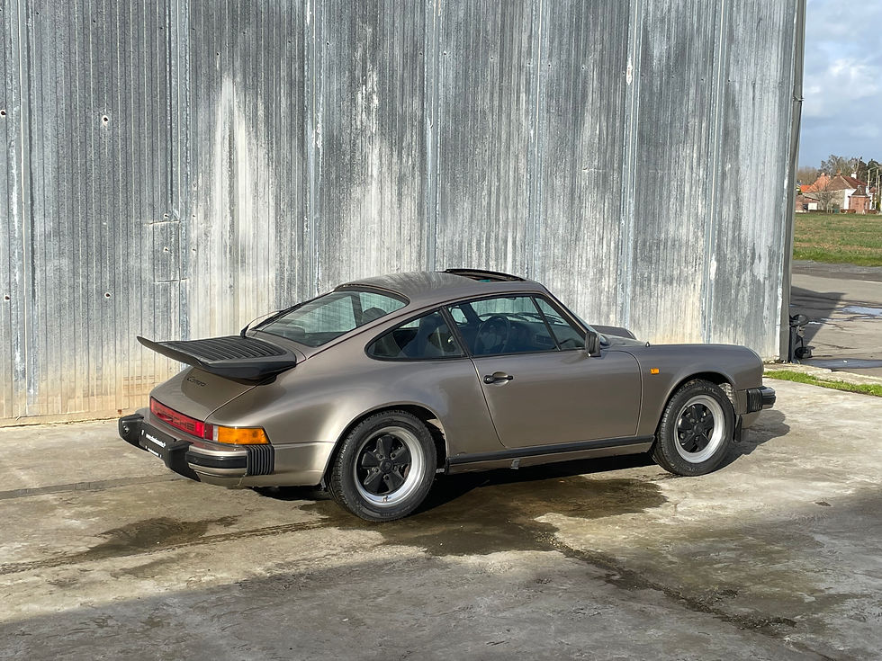 Miniature : Porsche 911 Carrera 3.2 Coupé 1984