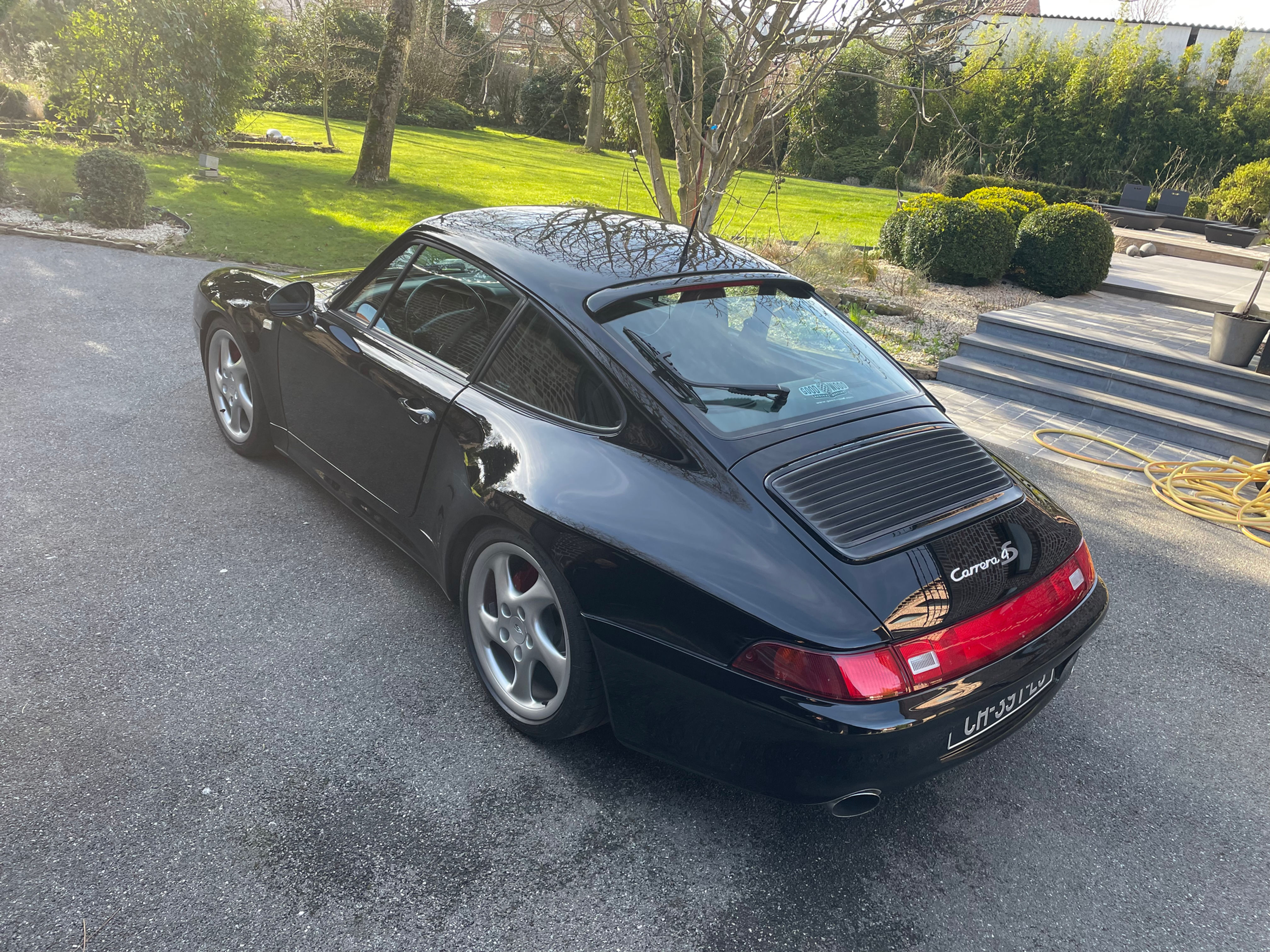 Porsche 911 type 993 Carrera 4S