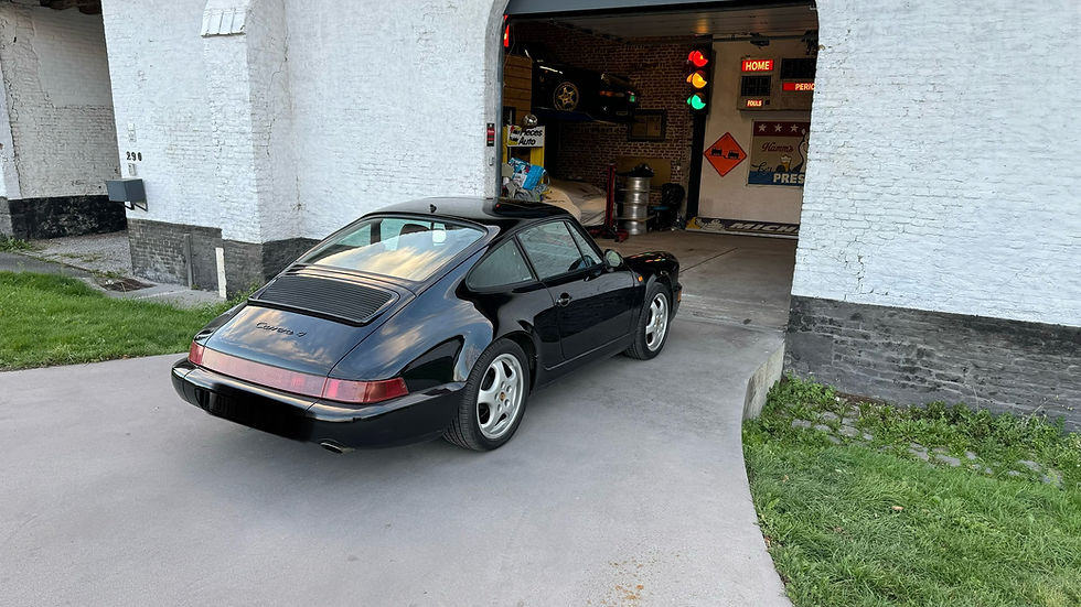 Porsche 911 type 964 Carrera 4