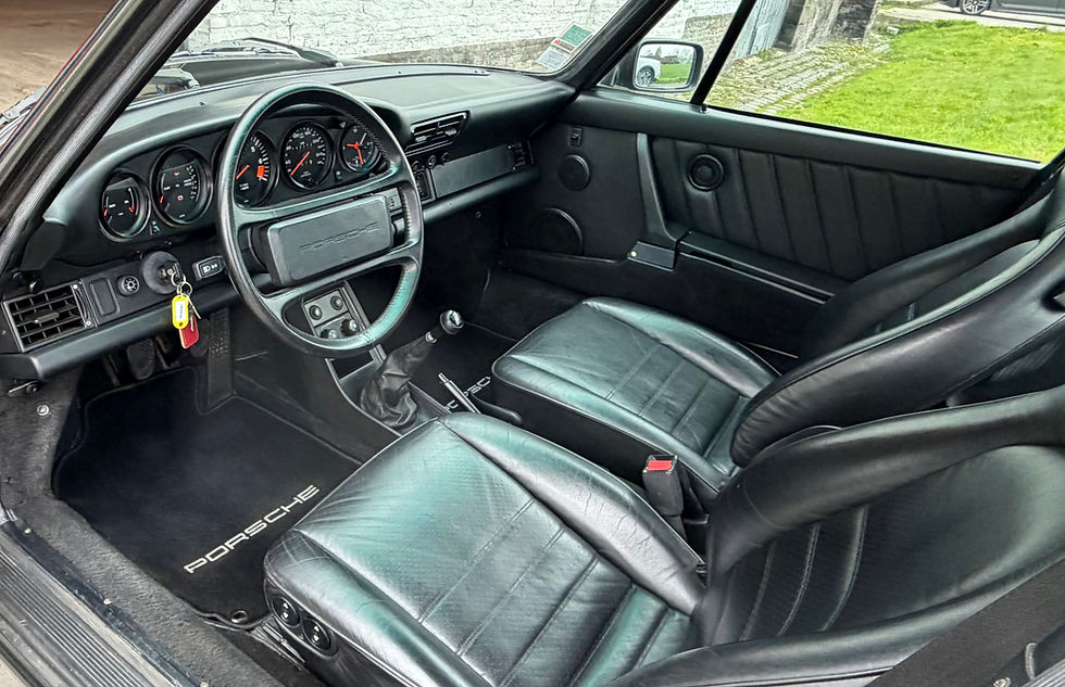 Miniature : Porsche 911 Carrera 3.2 G50 1989