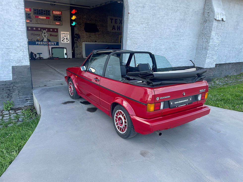 Miniature : VW Golf 1 Cabriolet 1991