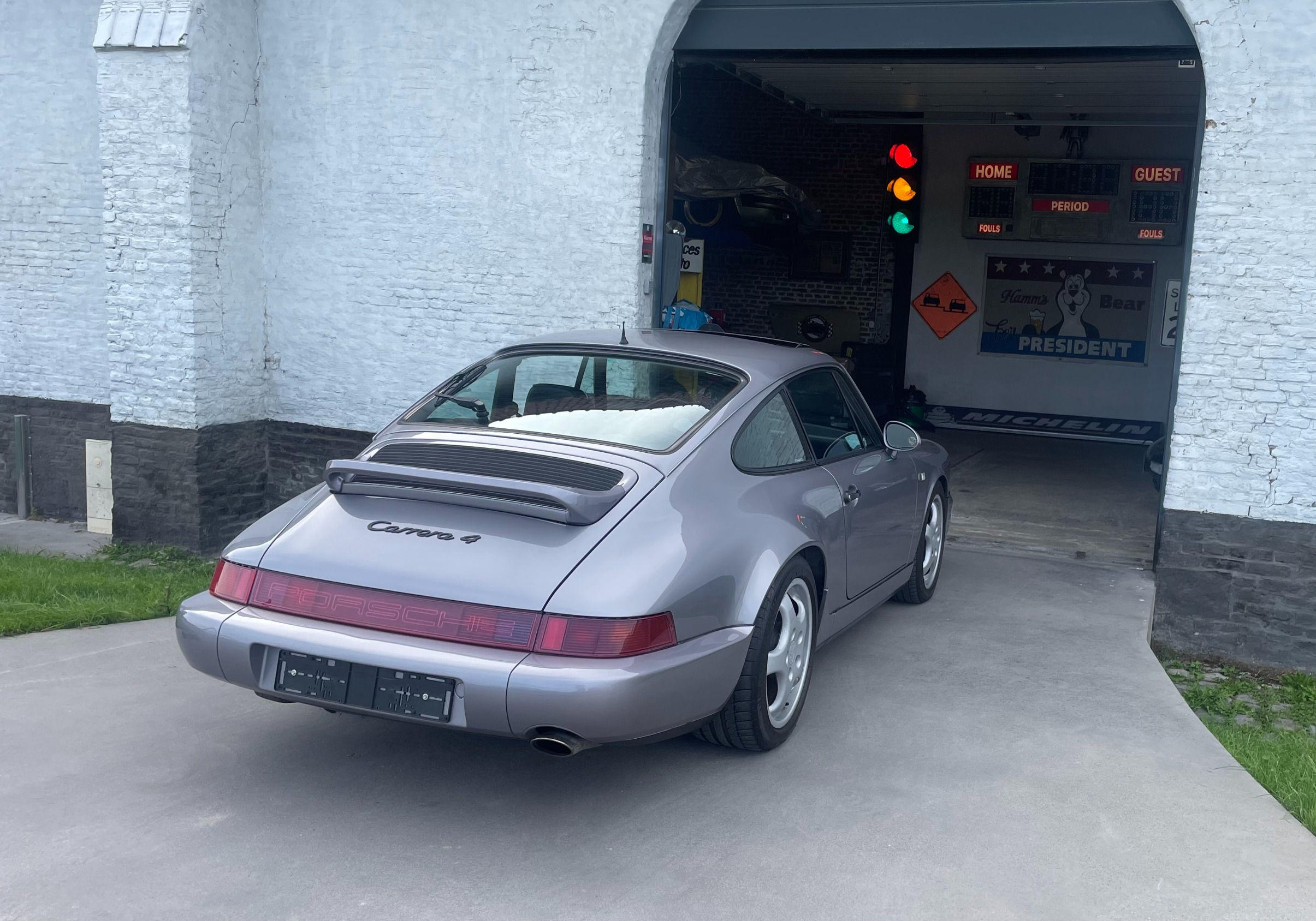 Porsche 911 type 964 Carrera 4 1989