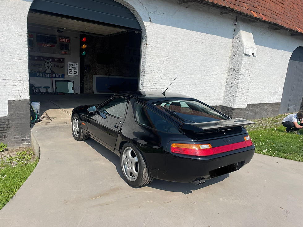Miniature : Porsche 928 GTS 1994