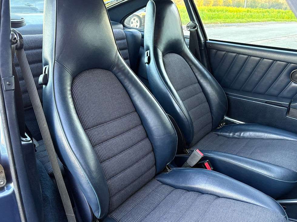 Miniature : Porsche 911 Carrera 3.2 Coupé 1985
