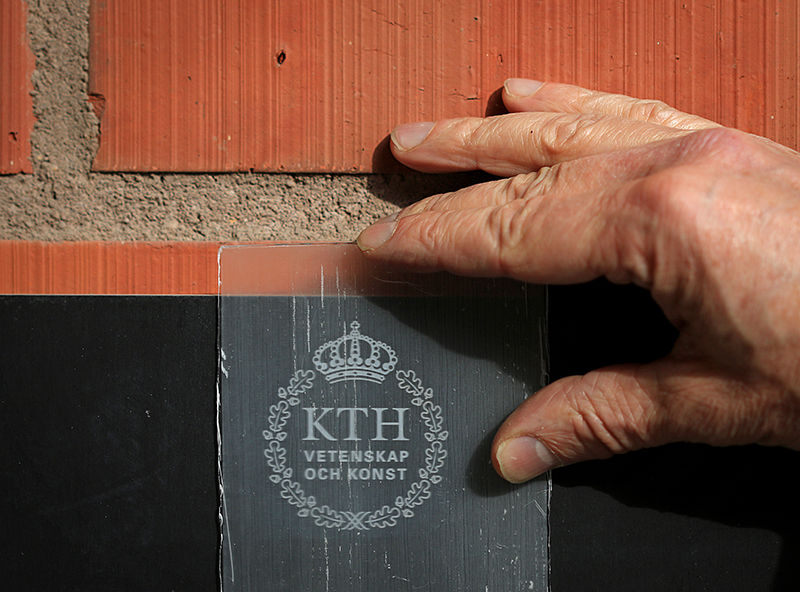 Transparent wood - KTH Stockholm - photo Peter Larsson