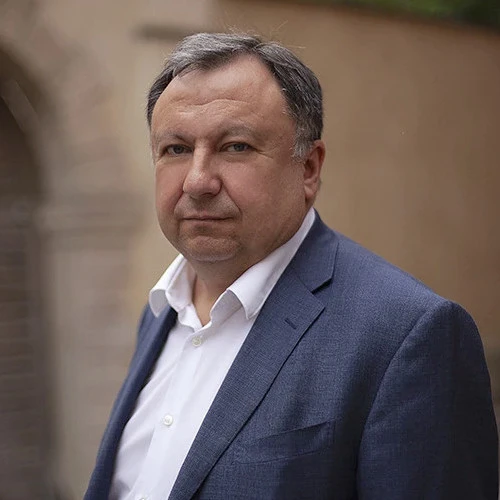 Микола Княжицький: журналіст, медіаменеджер, політик