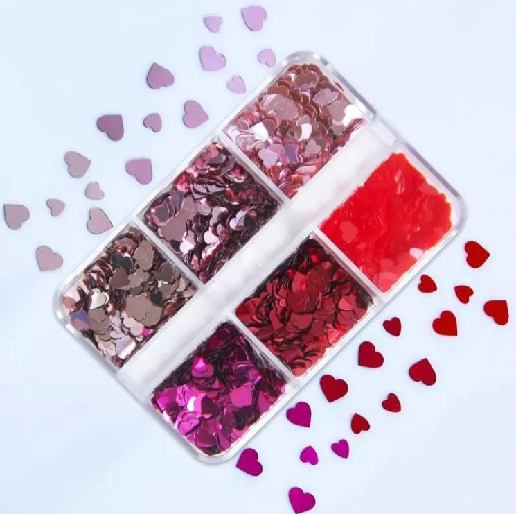 קישוטי לבבות לאקווריום