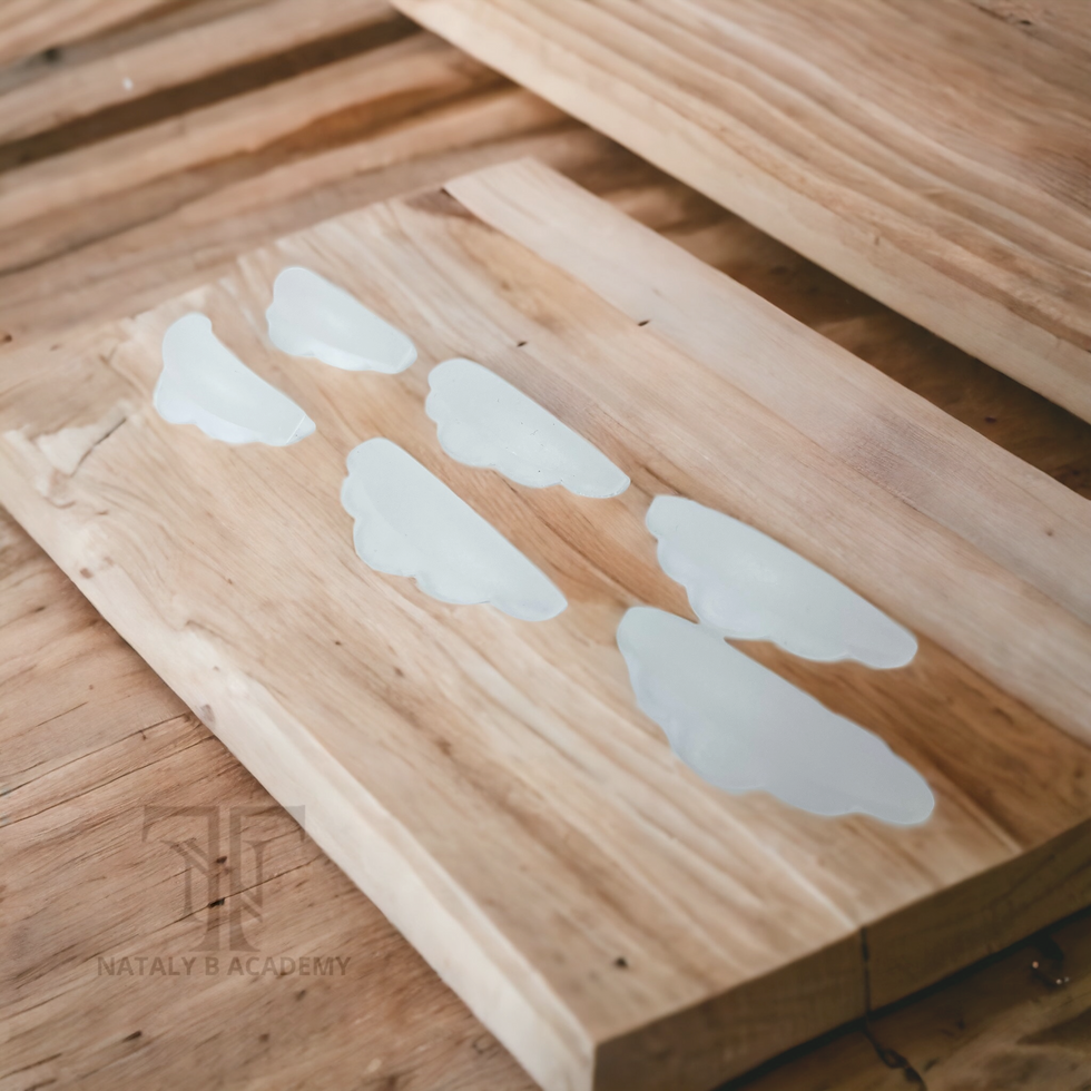 עיניות סיליקיון - שתלים להרמת ריסים