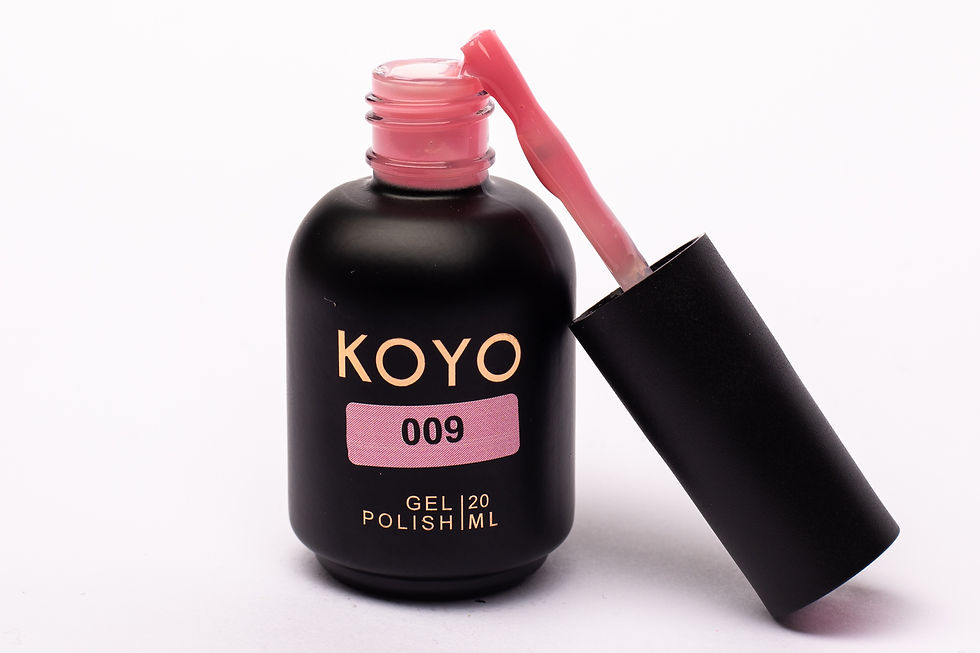 לק ג’ל KOYO גוון 009 בסיס לפרנץ