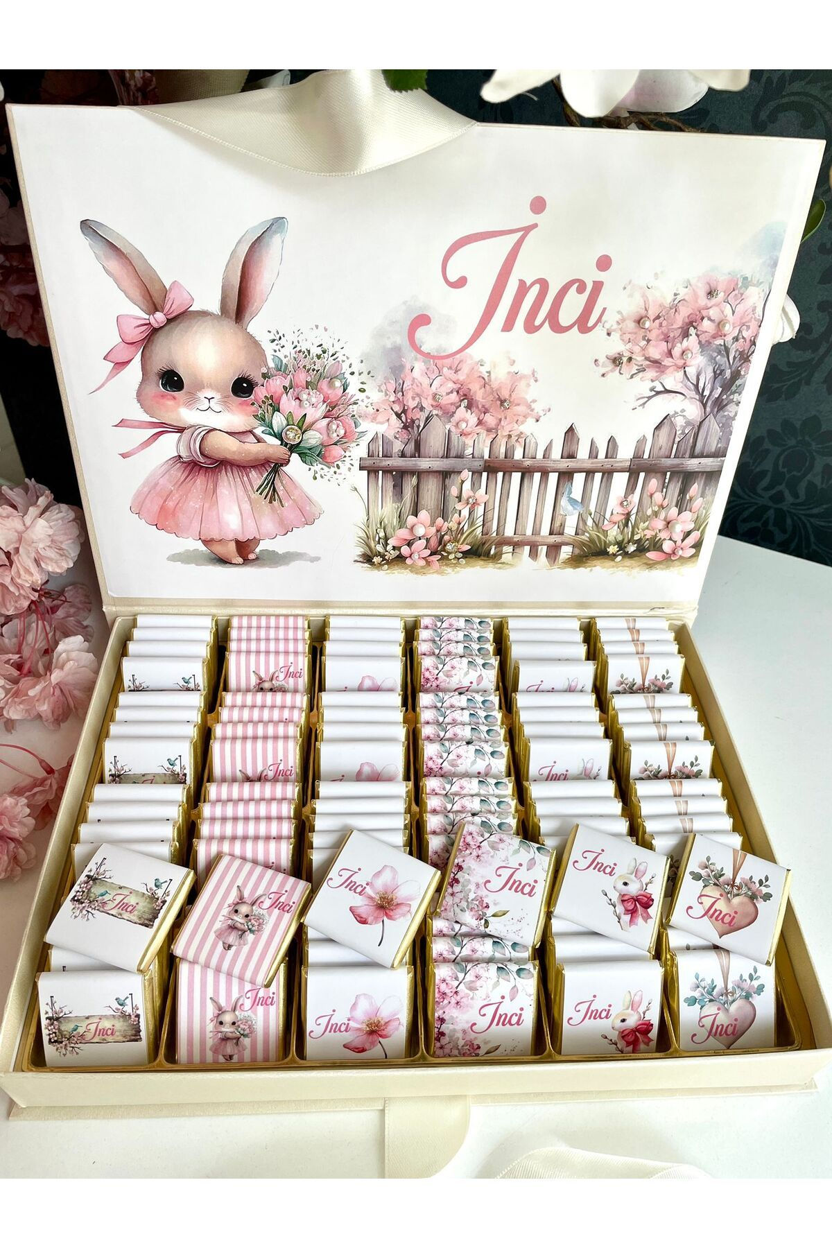 Kutulu Isme Özel Tasarımlı Kız-erkek 100 Adet Bebek Çikolatası Yaş Günü-hediyeli