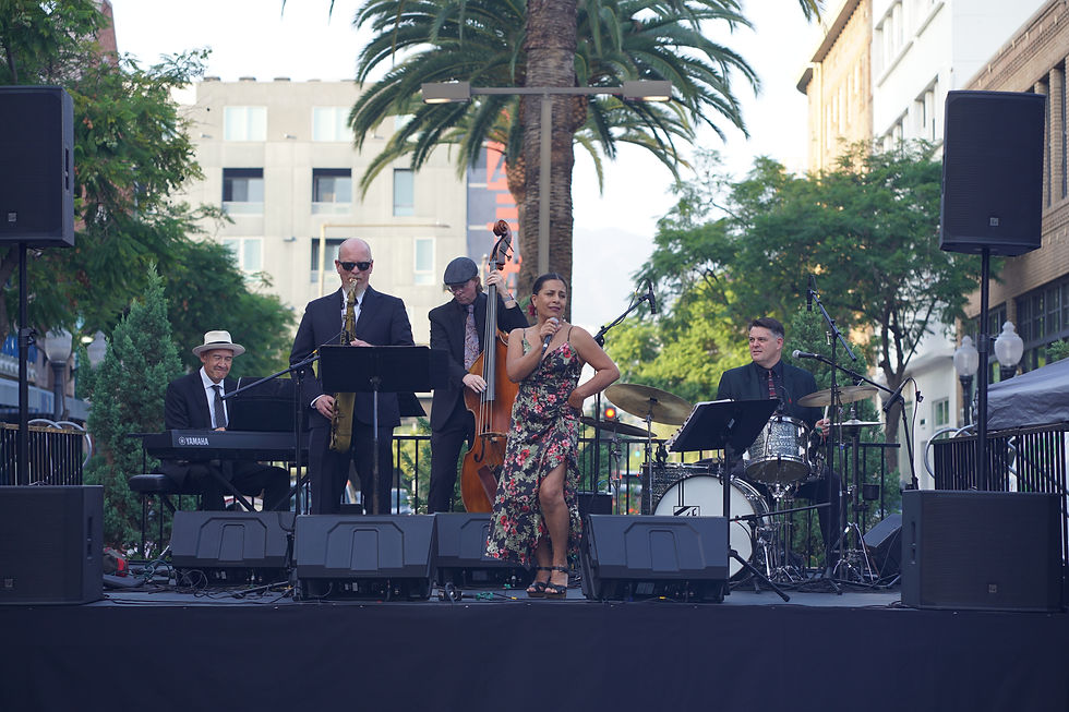 Maria De La Vega and the Wayward Five at the 2025 Jewel City Concert Series, courtesy of Glendale Library, Arts & Culture.
