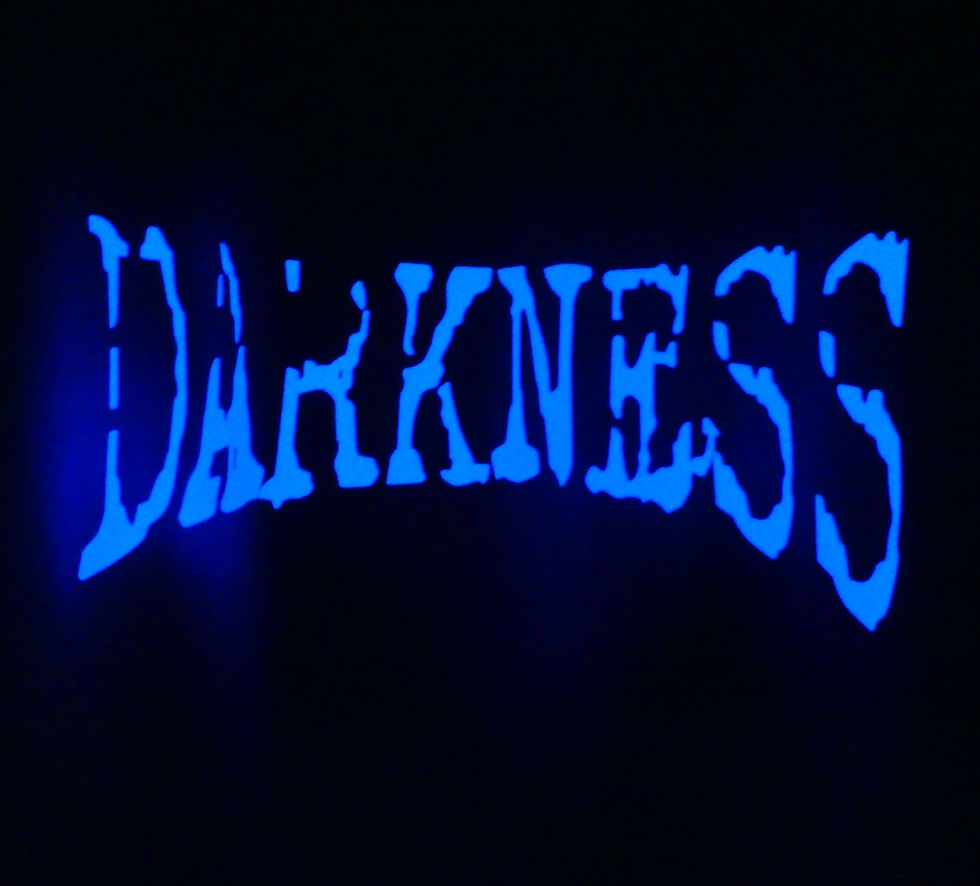 Miniaturbild: DARKNESS