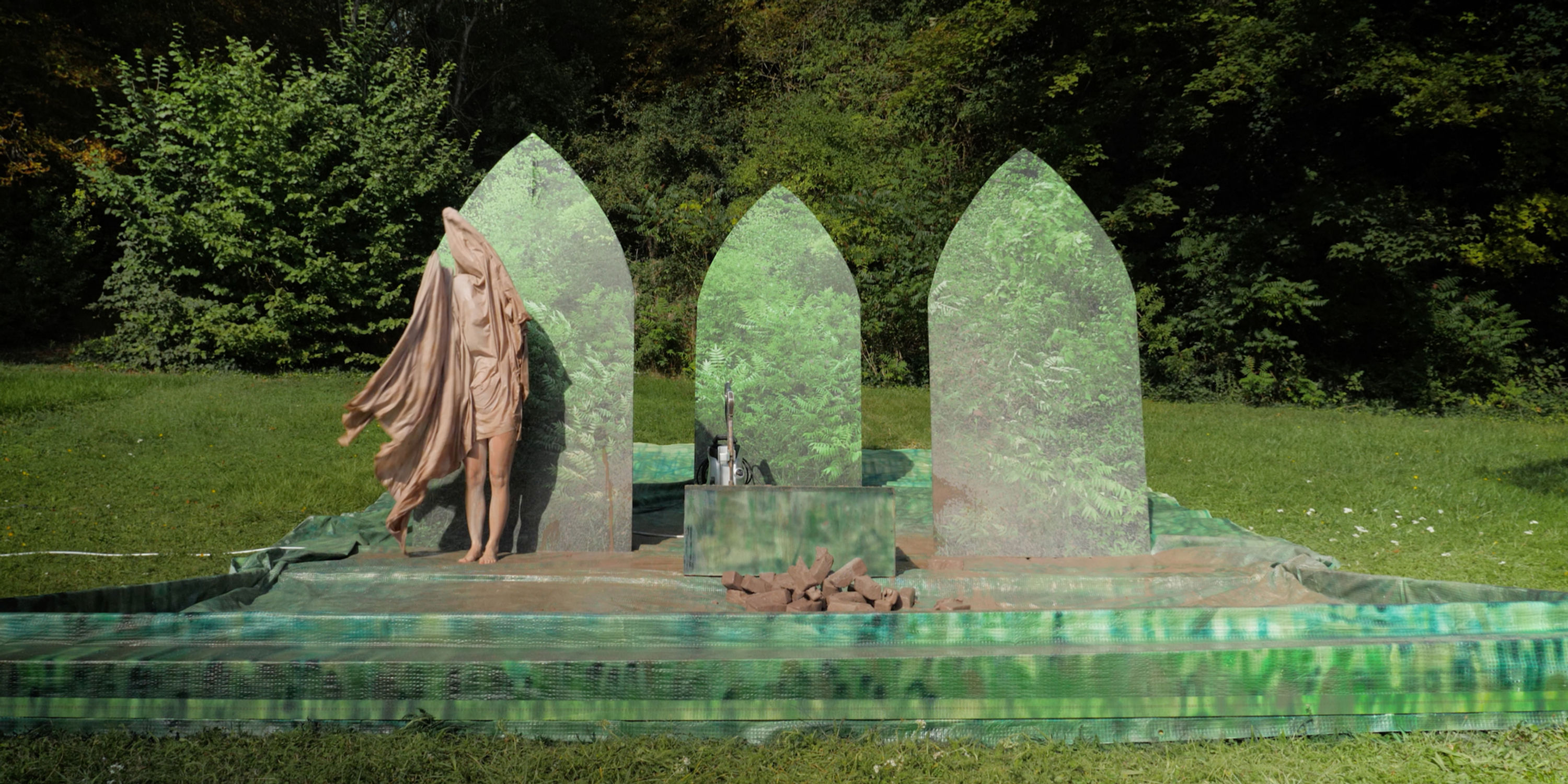 Halveig VILLAND,  Karchersis 1 ou donner le bain à son âme (2), 2023