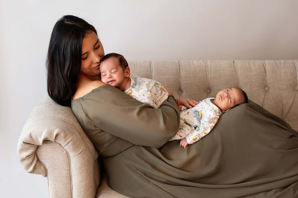 twin newborn photography