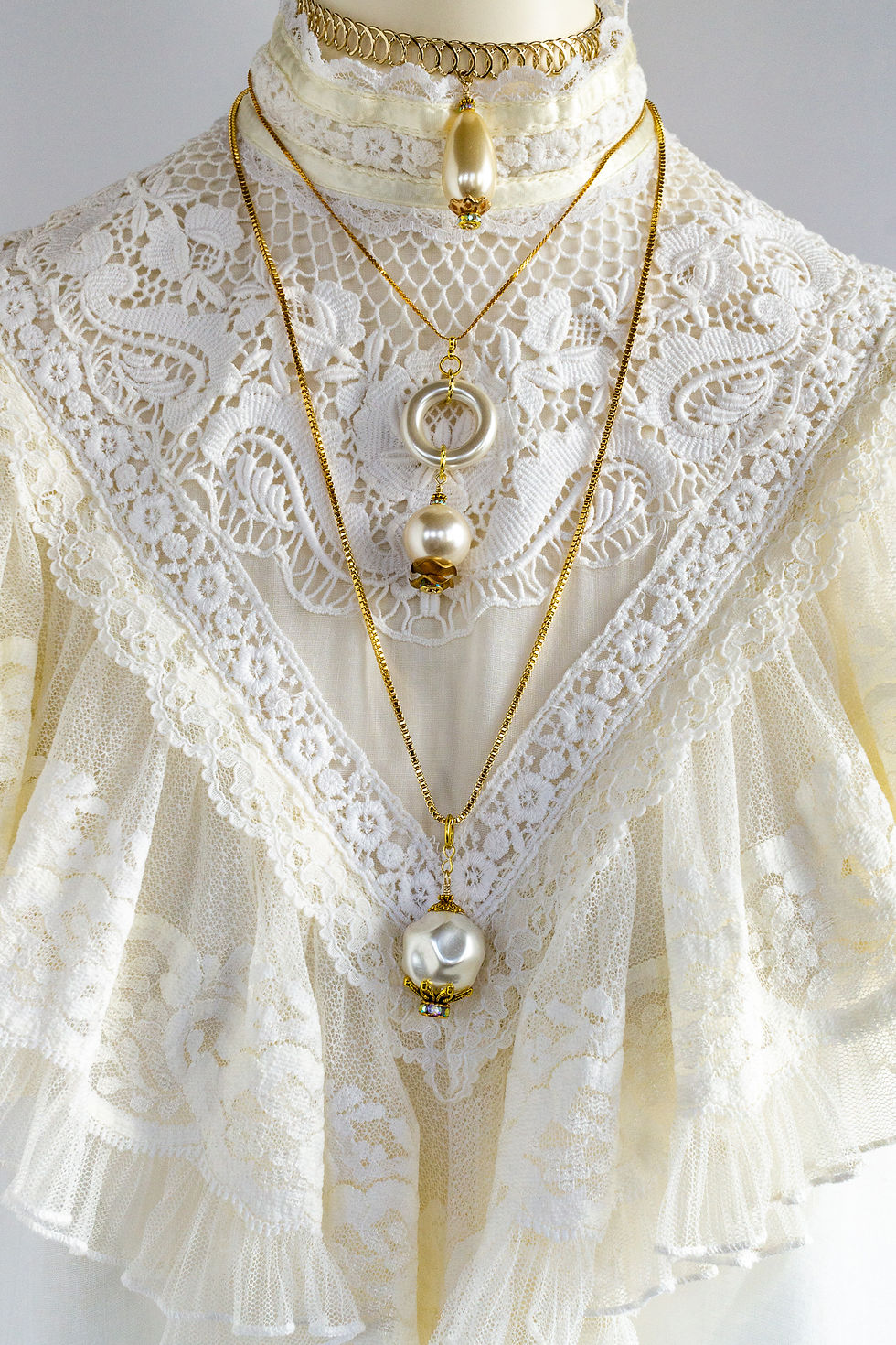 Vintage_Imitation_Pearls_1950_Assorted_Necklaces_Handmade_Jewelry