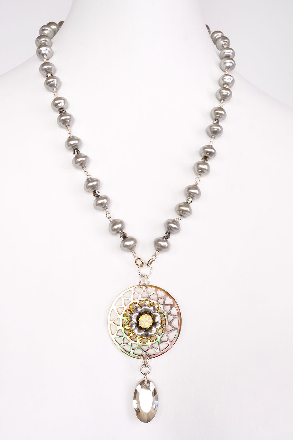 Thumbnail: Mandala_Mother-of-Pearl-Shell_Glass-Pearls_Vintage_Swarovski_Grey_Black_Rainbow