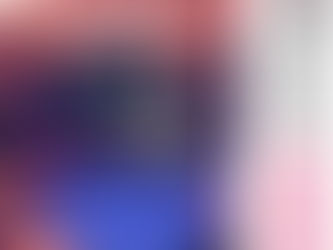 Il cielo è nero, la terra blu