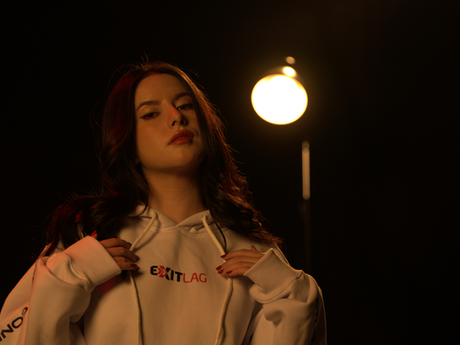 ExitLag anuncia Bsrtdd como nova embaixadora da marca