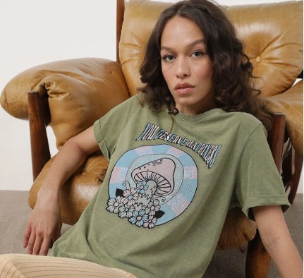 Dafiti indica looks Forever 21 para fãs de Comédia Romântica