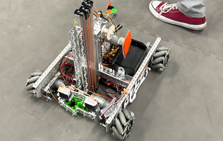 AHS STEM Robotics 2023 - Robot.png