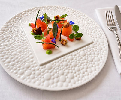 CHEALS citrus cured salmon Avocado - pink grapefruit - pain d'epice - sea herbs.jpg