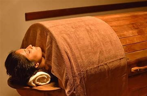 swedana ayurvedic steam bath treatment with Kamalroop Singh