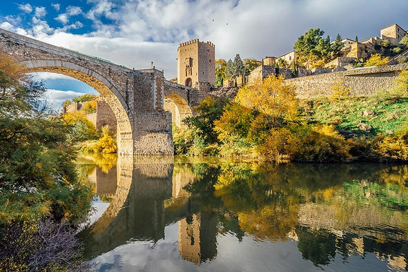Things-to-do-in-Toledo-Spain-DP-bridge.jpg