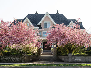 Essential maintenance tips for remote holiday homeowners