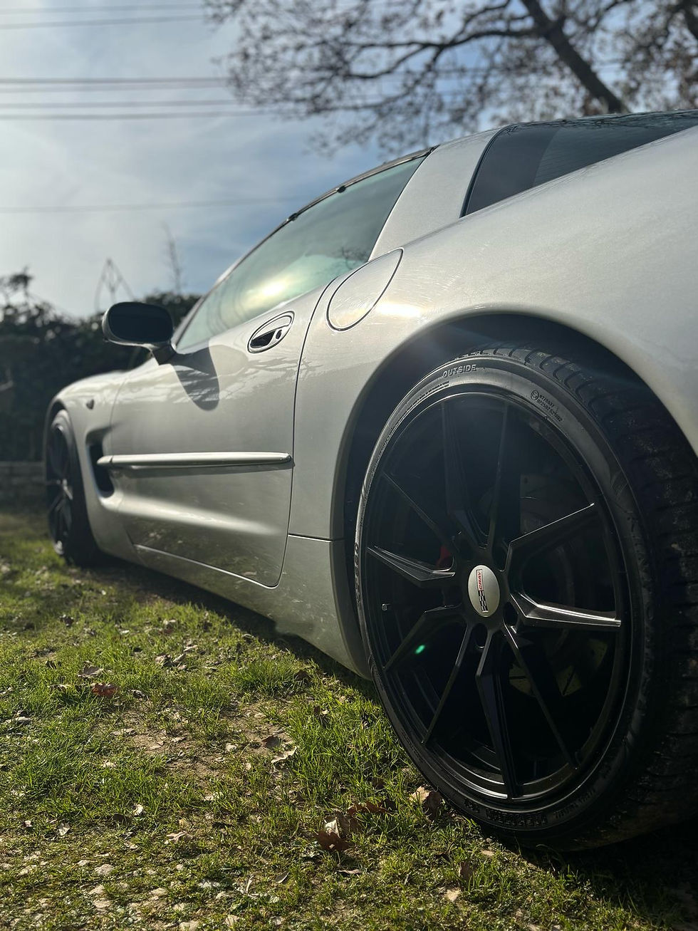Miniature : Chevrolet Corvette C5 5.7 Automatique – 345 ch