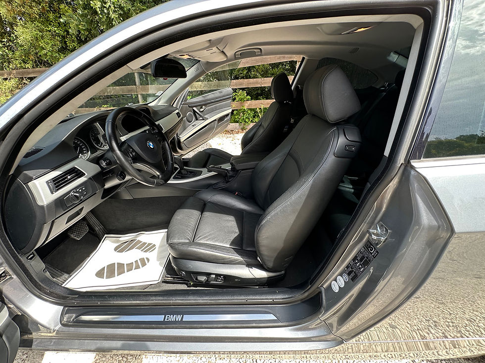 Miniature : Superbe BMW 335i , un bijou