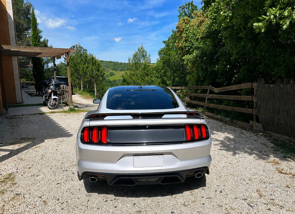 Miniature : en stock Ford Mustang, GT, 5 l V8