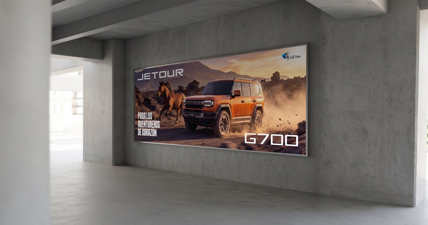 Gigantografía del lanzamiento G700