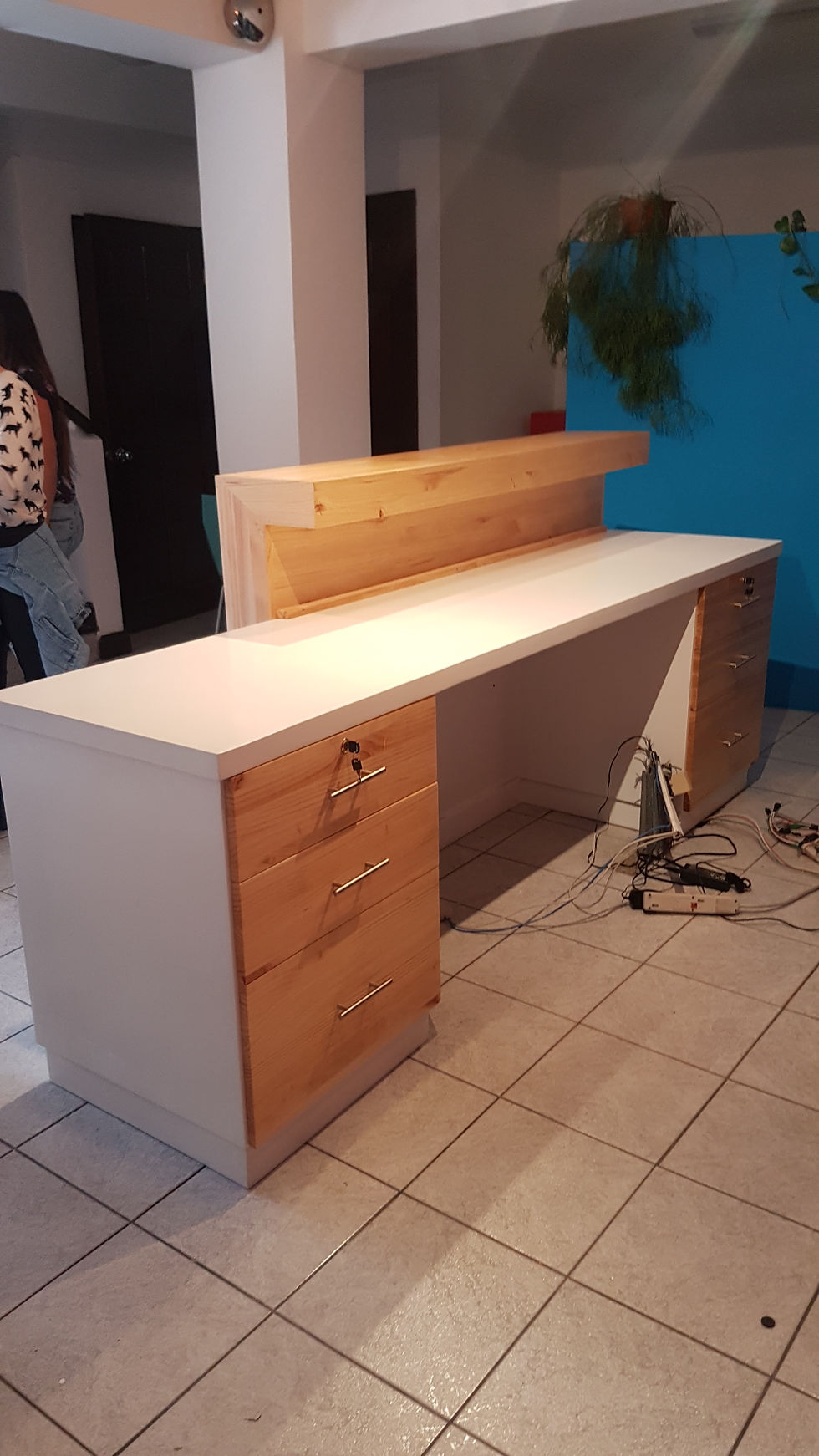 Escritorio a Medida en Pino Chileno